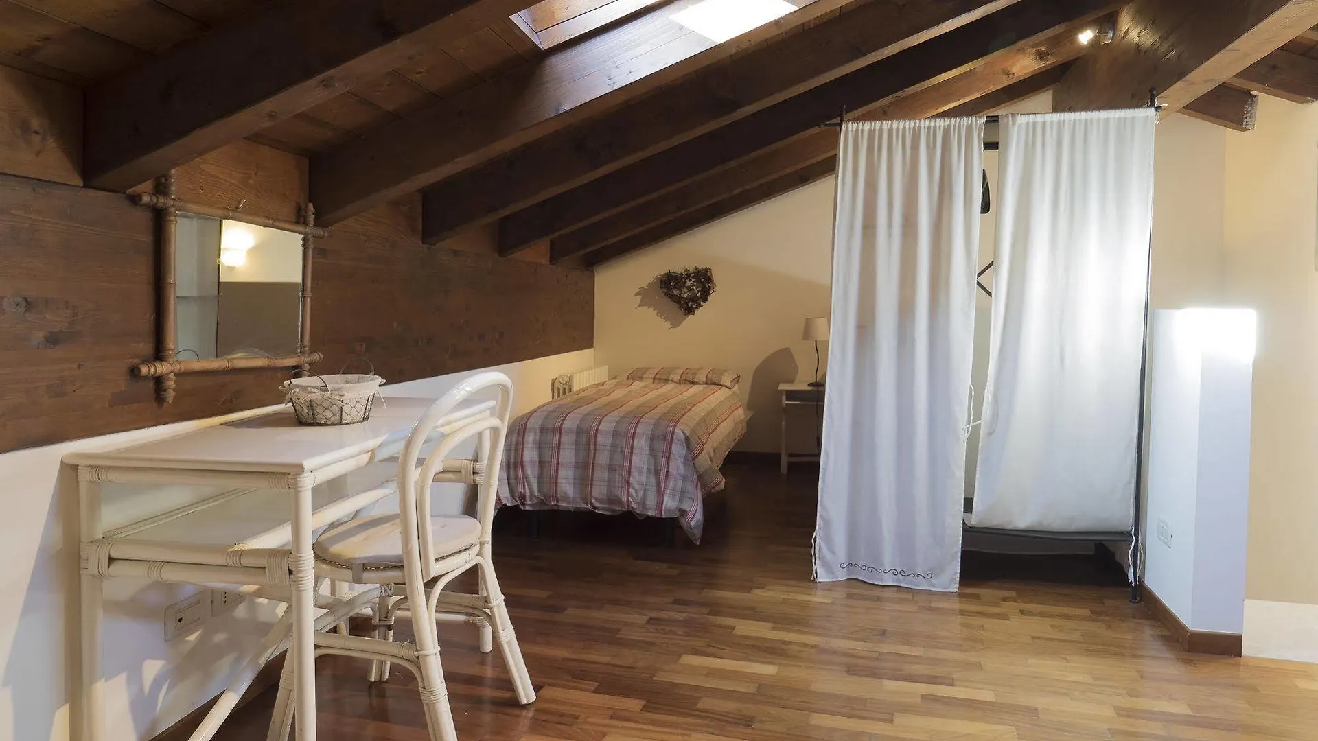 בית הארחה סן לזרו די סבנה 	Locanda Castel De Britti בית כפרי