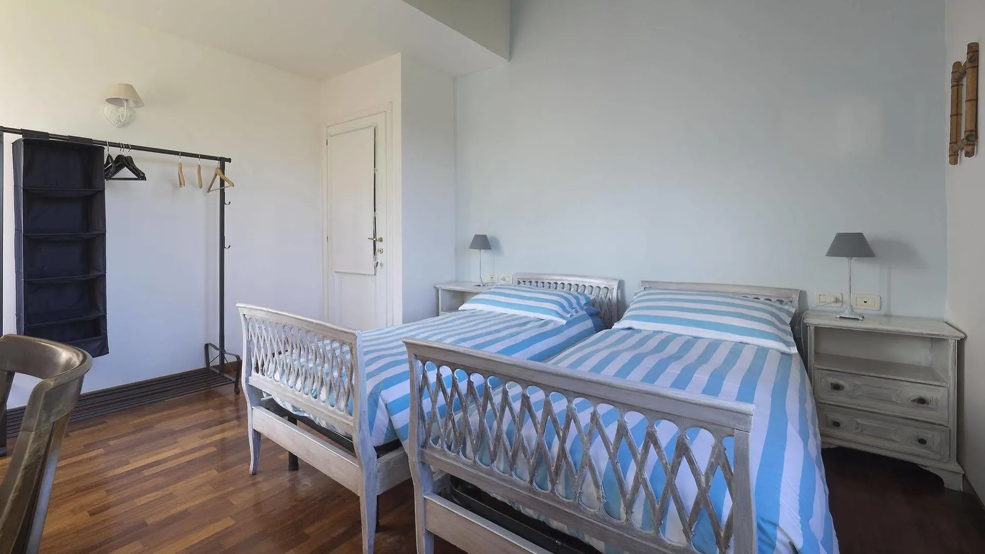 בית הארחה סן לזרו די סבנה 	Locanda Castel De Britti איטליה